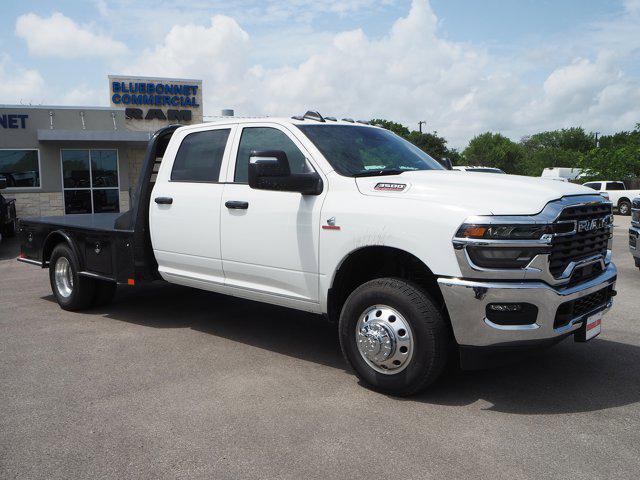 2025 RAM Ram 3500 Chassis Cab RAM 3500 TRADESMAN CREW CAB CHASSIS 4X4 60 CA 2025 RAM Ram 3500 Chassis Cab RAM 3500 TRADESMAN CREW CAB CHASSIS 4X4 60 CA