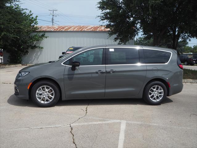 2025 Chrysler Pacifica PACIFICA SELECT