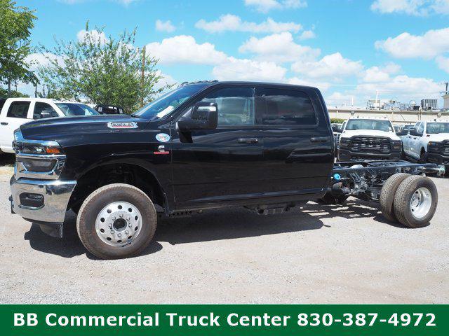 2026 RAM Ram 3500 Chassis Cab RAM 3500 TRADESMAN CREW CAB CHASSIS 4X4 60 CA 2026 RAM Ram 3500 Chassis Cab RAM 3500 TRADESMAN CREW CAB CHASSIS 4X4 60 CA