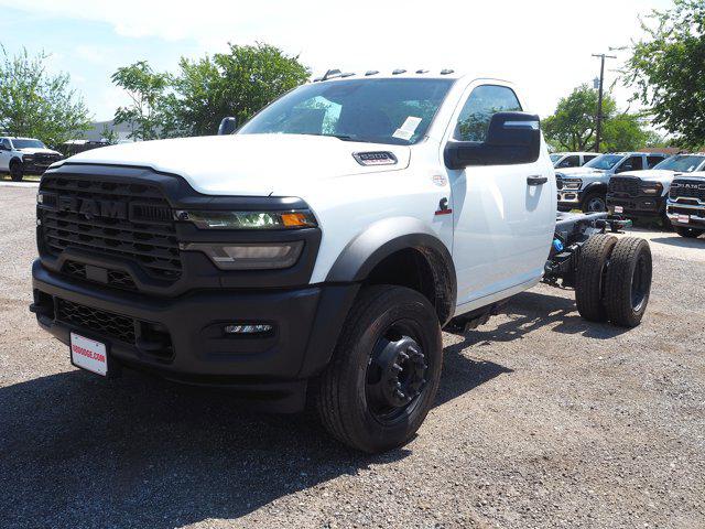 2026 RAM Ram 5500 Chassis Cab RAM 5500 TRADESMAN CHASSIS REGULAR CAB 4X4 60 CA 2026 RAM Ram 5500 Chassis Cab RAM 5500 TRADESMAN CHASSIS REGULAR CAB 4X4 60 CA