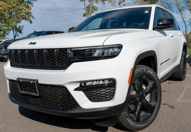 2025 Jeep Grand Cherokee GRAND CHEROKEE LIMITED 4X4 2025 Jeep Grand Cherokee GRAND CHEROKEE LIMITED 4X4