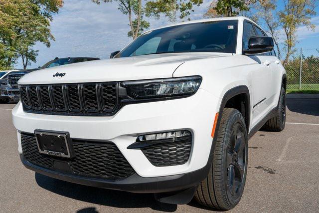 2025 Jeep Grand Cherokee GRAND CHEROKEE LIMITED 4X4 2025 Jeep Grand Cherokee GRAND CHEROKEE LIMITED 4X4