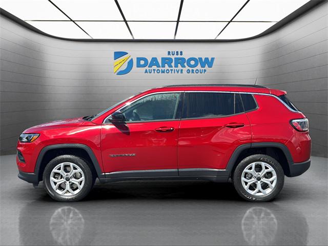 2025 Jeep Compass Latitude 4x4 2025 Jeep Compass Latitude 4x4