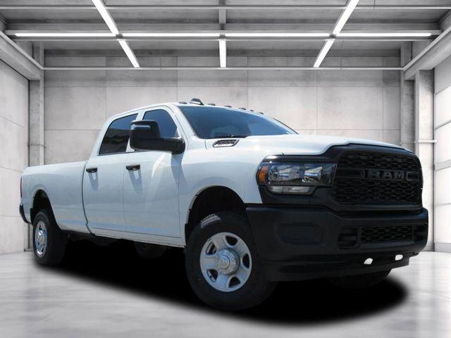 2024 RAM 2500 Tradesman Crew Cab 4x4 8 Box 2024 RAM 2500 Tradesman Crew Cab 4x4 8 Box