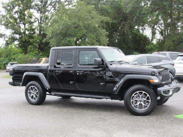 2024 Jeep Gladiator Sport S