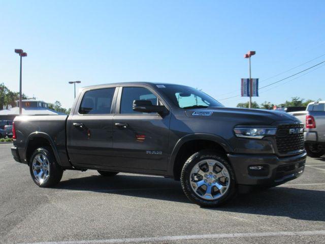 2025 RAM Ram 1500 RAM 1500 BIG HORN CREW CAB 4X2 57 BOX