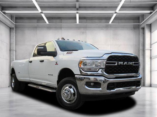 2024 RAM 3500 Big Horn Crew Cab 4x4 8 Box 2024 RAM 3500 Big Horn Crew Cab 4x4 8 Box