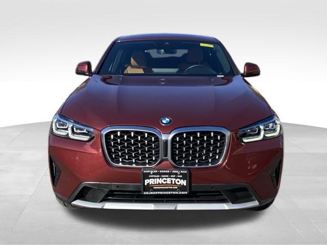2023 BMW X4 xDrive30i