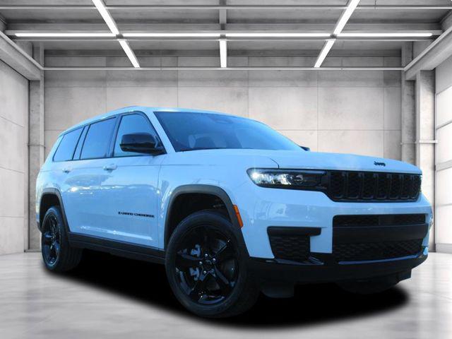2025 Jeep Grand Cherokee GRAND CHEROKEE L ALTITUDE X 4X2