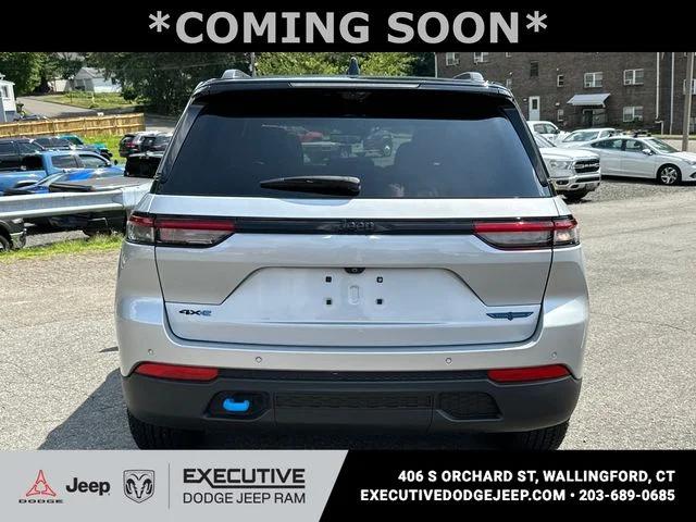 2023 Jeep Grand Cherokee Trailhawk