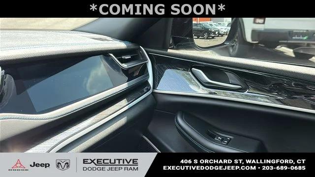 2023 Jeep Grand Cherokee Trailhawk
