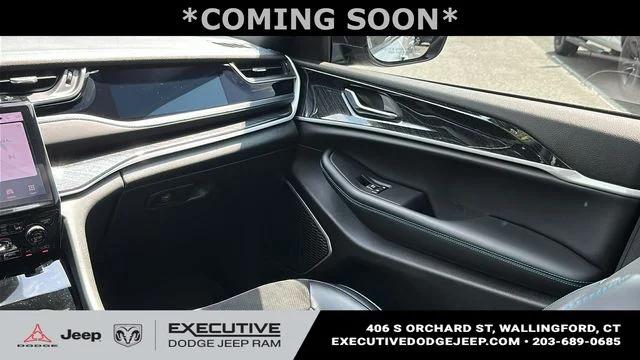 2023 Jeep Grand Cherokee Trailhawk
