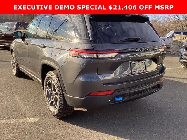 2023 Jeep Grand Cherokee Trailhawk
