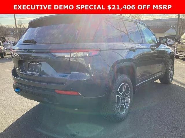 2023 Jeep Grand Cherokee Trailhawk
