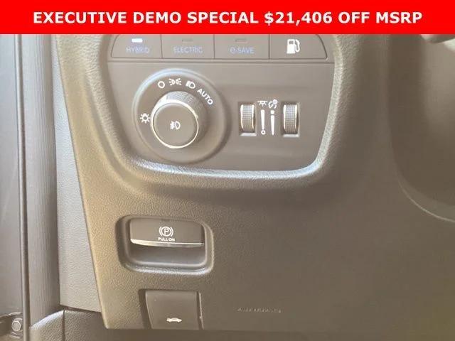 2023 Jeep Grand Cherokee Trailhawk