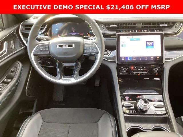 2023 Jeep Grand Cherokee Trailhawk
