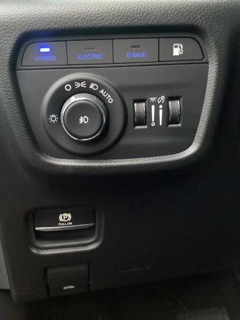 2024 Jeep Grand Cherokee Trailhawk