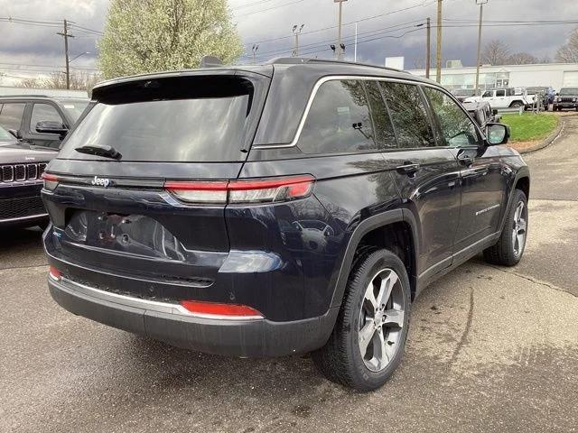 2024 Jeep Grand Cherokee Unknown