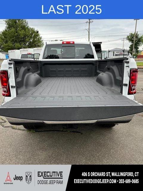 2025 Ram 2500 Tradesman Regular Cab 4x4 8' Box