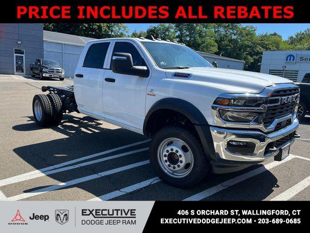 2025 RAM Ram 5500 Chassis Cab RAM 5500 TRADESMAN CHASSIS CREW CAB 4X4 60 CA
