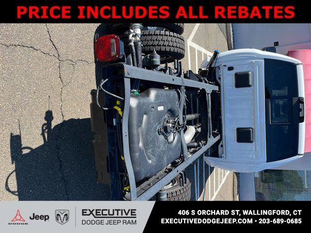 2025 RAM Ram 5500 Chassis Cab RAM 5500 TRADESMAN CHASSIS CREW CAB 4X4 60 CA