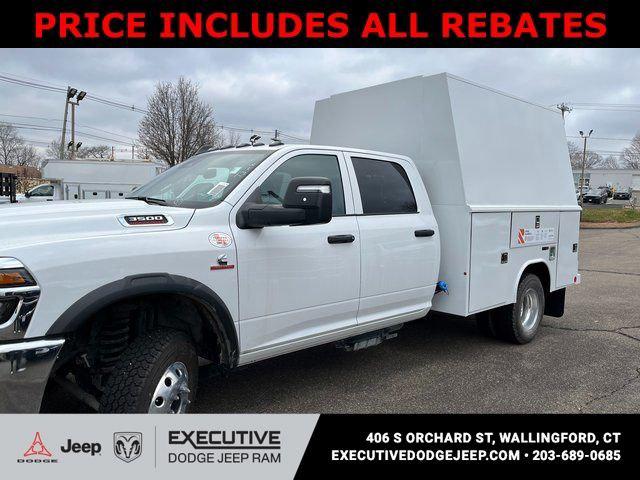 2025 RAM Ram 3500 Chassis Cab RAM 3500 TRADESMAN CREW CAB CHASSIS 4X4 60 CA