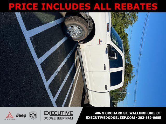 2026 RAM Ram 3500 RAM 3500 TRADESMAN CREW CAB 4X4 8 BOX