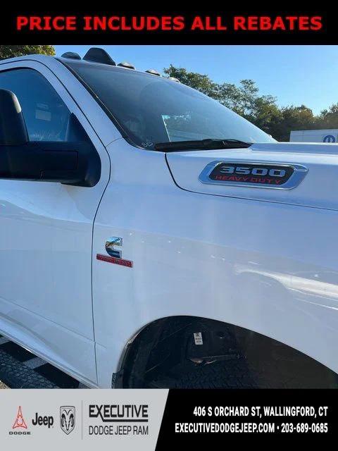 2026 Ram 3500 Tradesman Crew Cab 4x4 8' Box