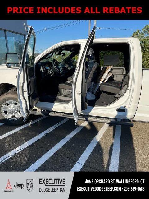 2026 Ram 3500 Tradesman Crew Cab 4x4 8' Box