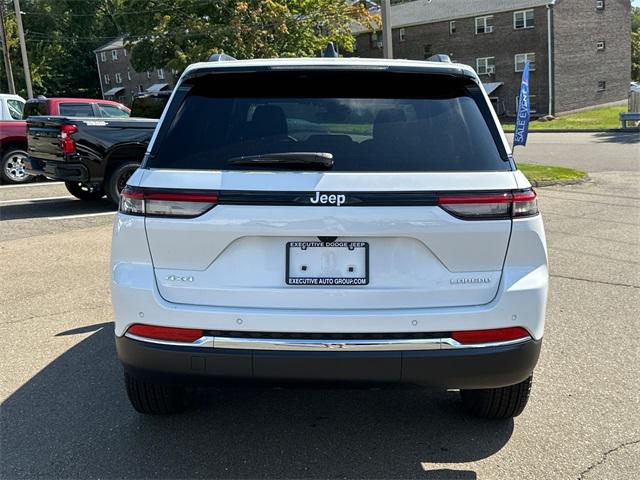 2025 Jeep Grand Cherokee GRAND CHEROKEE LAREDO X 4X4 2025 Jeep Grand Cherokee GRAND CHEROKEE LAREDO X 4X4