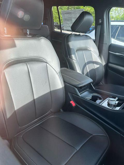 2025 Jeep Grand Cherokee Limited 4x4