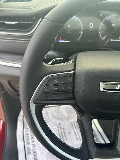 2025 Jeep Grand Cherokee Limited 4x4
