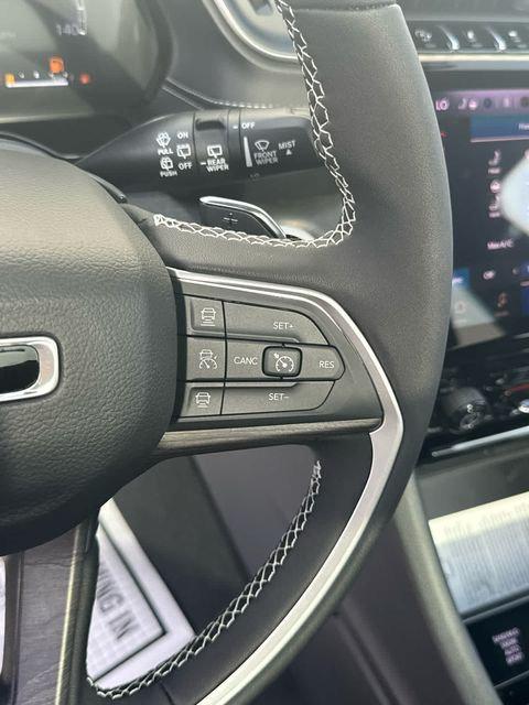 2025 Jeep Grand Cherokee Limited 4x4