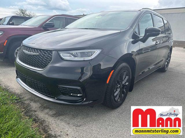 2025 Chrysler Pacifica Select for sale in Mt Sterling, KY