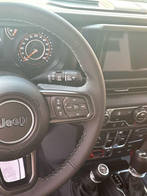 2025 Jeep Wrangler 4-Door Willys 4x4