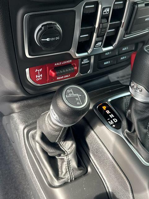 2025 Jeep Wrangler 4-Door Willys 4x4