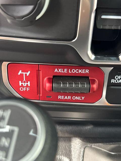 2025 Jeep Wrangler 4-Door Willys 4x4