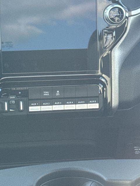 2026 Ram 3500 Chassis Cab Tradesman/Big Horn