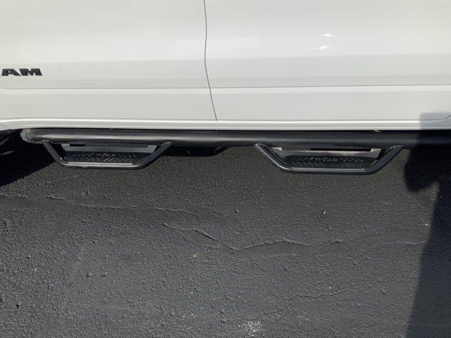 2020 RAM 1500 Big Horn Crew Cab 4x4 57 Box 2020 RAM 1500 Big Horn Crew Cab 4x4 57 Box