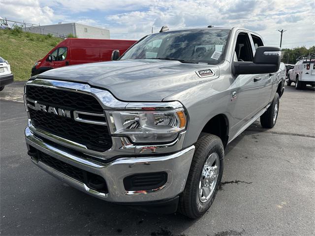 2024 RAM 2500 Tradesman Crew Cab 4x4 64 Box 2024 RAM 2500 Tradesman Crew Cab 4x4 64 Box