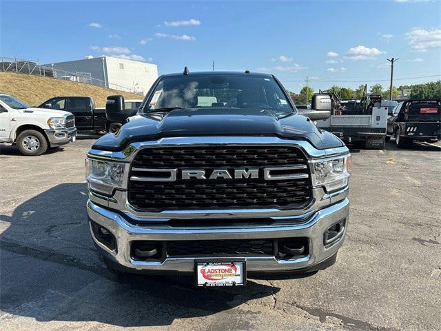 2024 RAM 2500 Big Horn Crew Cab 4x4 64 Box 2024 RAM 2500 Big Horn Crew Cab 4x4 64 Box