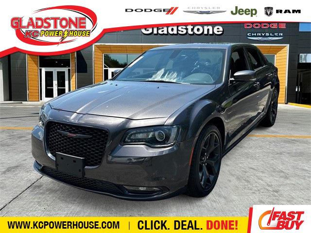 2022 Chrysler 300 S 2022 Chrysler 300 S