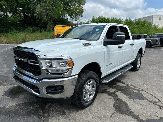 2024 RAM 2500 Big Horn Crew Cab 4x4 64 Box 2024 RAM 2500 Big Horn Crew Cab 4x4 64 Box