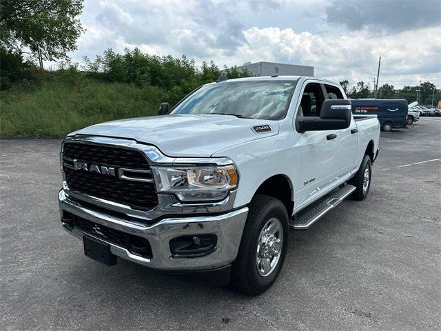 2024 RAM 2500 Big Horn Crew Cab 4x4 64 Box 2024 RAM 2500 Big Horn Crew Cab 4x4 64 Box