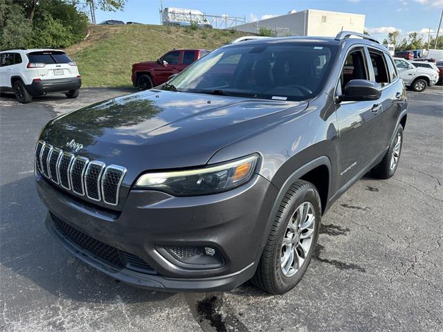 2019 Jeep Cherokee Latitude Plus 4x4 2019 Jeep Cherokee Latitude Plus 4x4