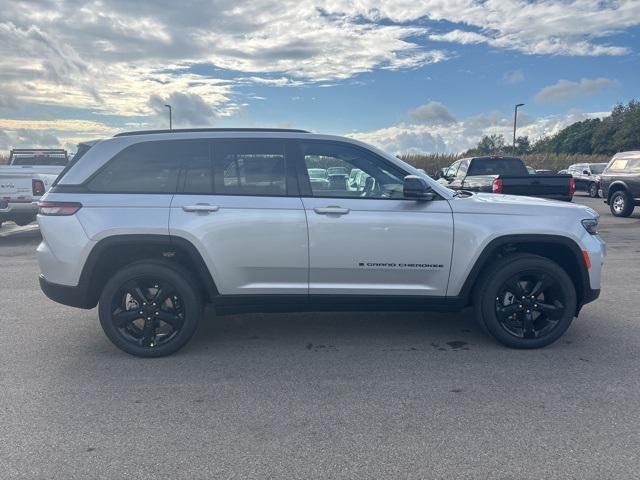 2025 Jeep Grand Cherokee GRAND CHEROKEE ALTITUDE X 4X4 2025 Jeep Grand Cherokee GRAND CHEROKEE ALTITUDE X 4X4