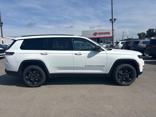 2025 Jeep Grand Cherokee GRAND CHEROKEE L ALTITUDE X 4X4 2025 Jeep Grand Cherokee GRAND CHEROKEE L ALTITUDE X 4X4