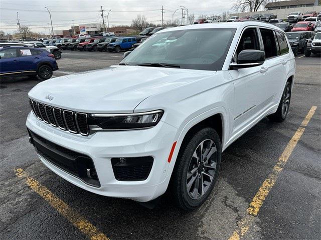 2025 Jeep Grand Cherokee GRAND CHEROKEE L OVERLAND 4X4