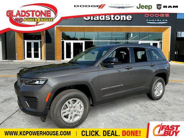 2025 Jeep Grand Cherokee GRAND CHEROKEE LAREDO 4X4