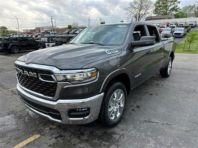 2025 RAM Ram 1500 RAM 1500 BIG HORN CREW CAB 4X4 64 BOX 2025 RAM Ram 1500 RAM 1500 BIG HORN CREW CAB 4X4 64 BOX